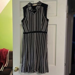 Size 4 like new Tory Burch dress